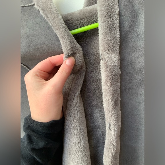 Tally Ho Suede Vest - Picture 4 of 7